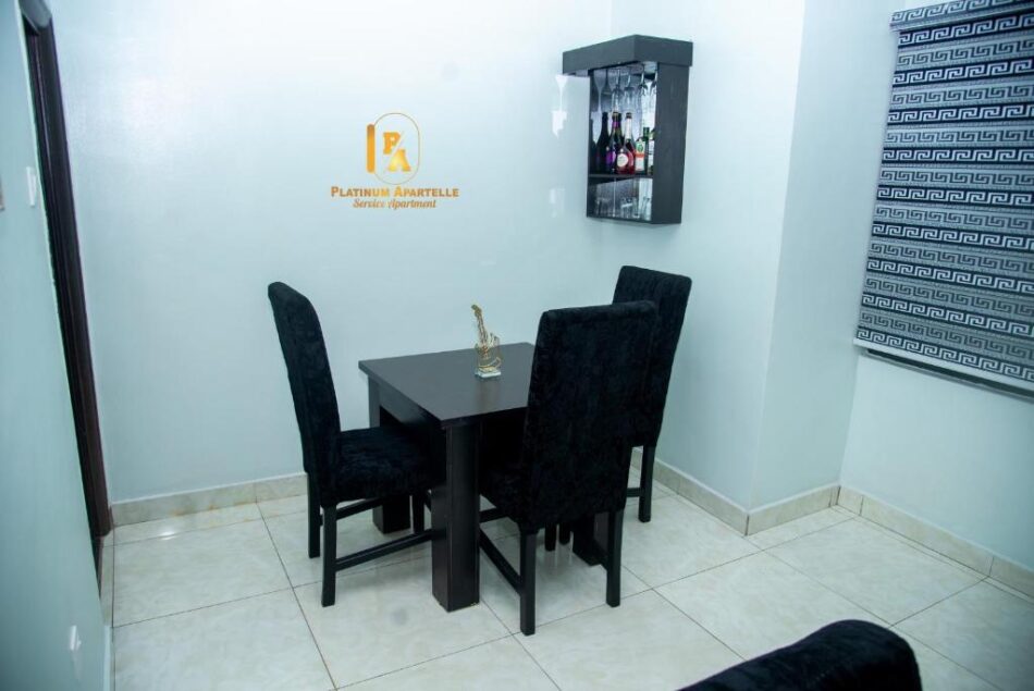 Simple Dinning